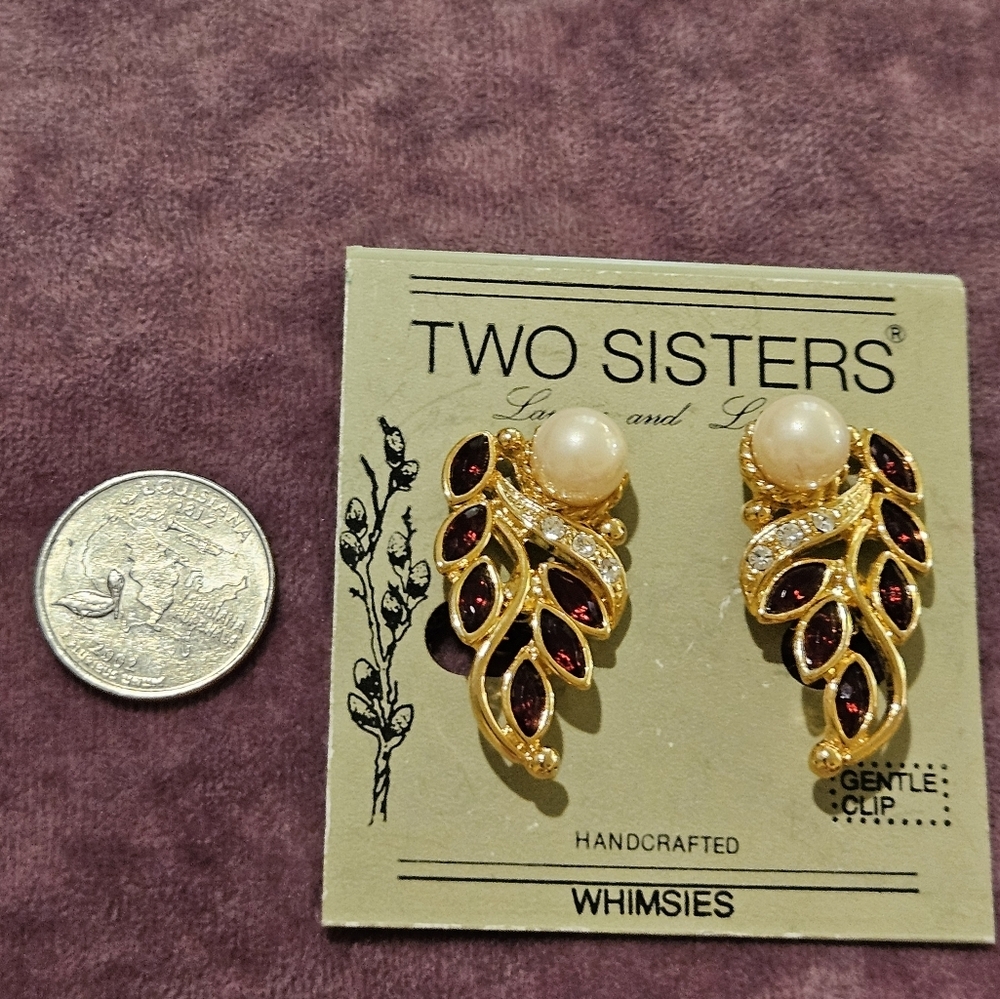 FANTASTIC vintage Mid Century Two-sisters Clip-on Earrings